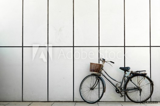 Bild på City Bicycle with White Tiles Background
